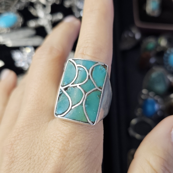 Vintage Mid Century Zuni Fish Scale Inlay Turquoise Men's Ring